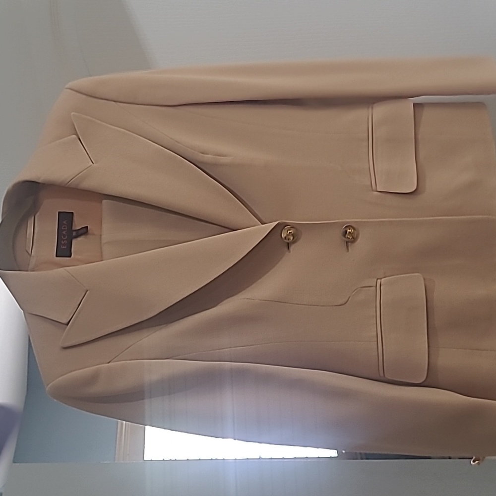 Womens suit